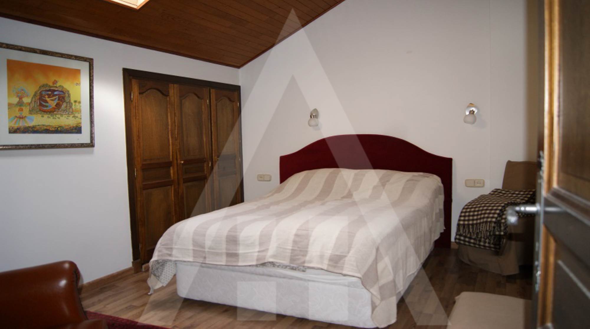 Àtic dúplex amb jardí 